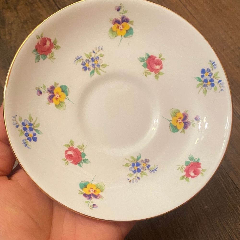 Charming Floral White Mug and Saucer Set - Picture 6 of 8